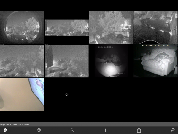 AXIS M3027-PVE in LiveCams Pro Night Vision